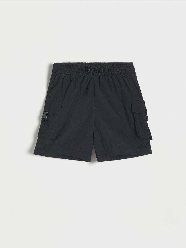 GIRLS` SHORTS - RESERVED