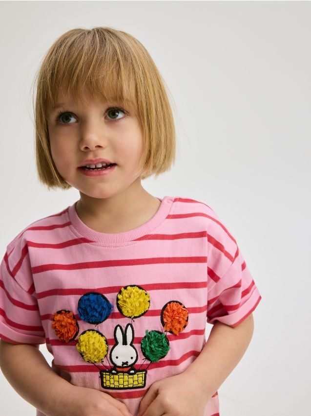 GIRLS` T-SHIRT - RESERVED