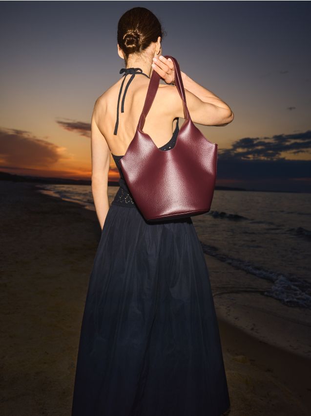 LADIES` BAG - RESERVED