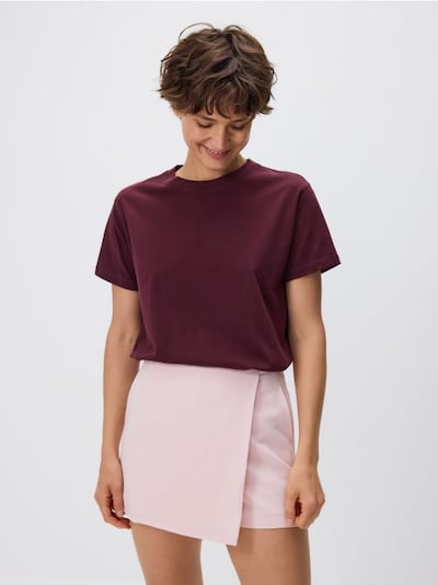 Skort mit hohem Viskoseanteil