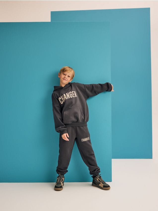 Reserved - BOYS` JOGGING TOP & TROUSERS - negru