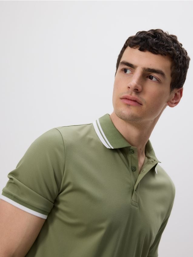 Regular fit poloshirt met een hoog viscosegehalte - RESERVED