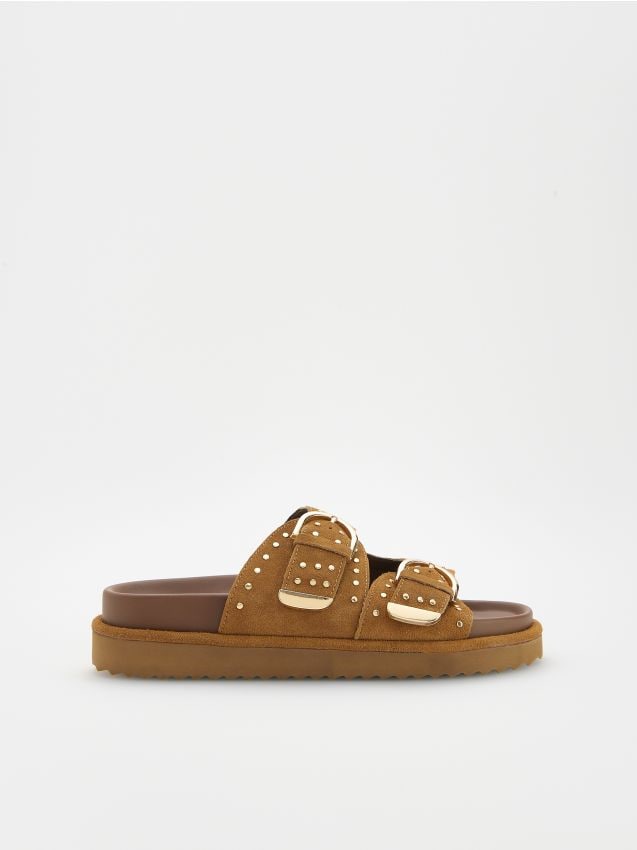 LADIES` SLIDES - RESERVED
