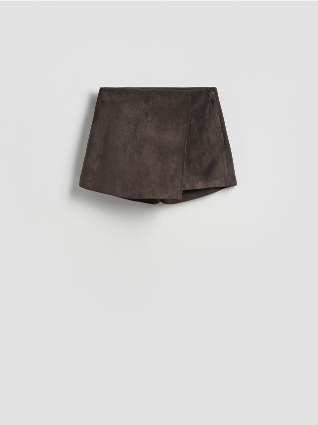 Shorts with wrap front - RESERVED