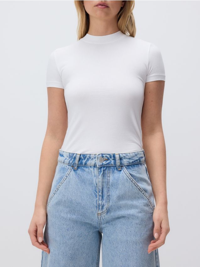 T-shirt i regular fit - RESERVED