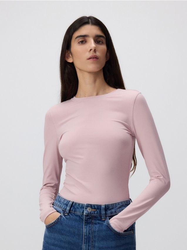 LADIES` T-SHIRT - RESERVED