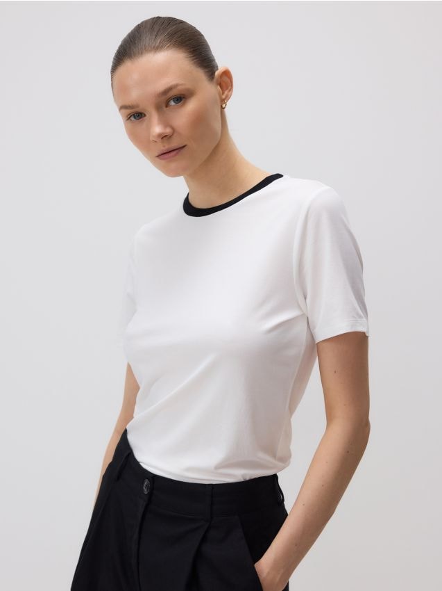 Reserved - Tricou cu adaos de modal - alb