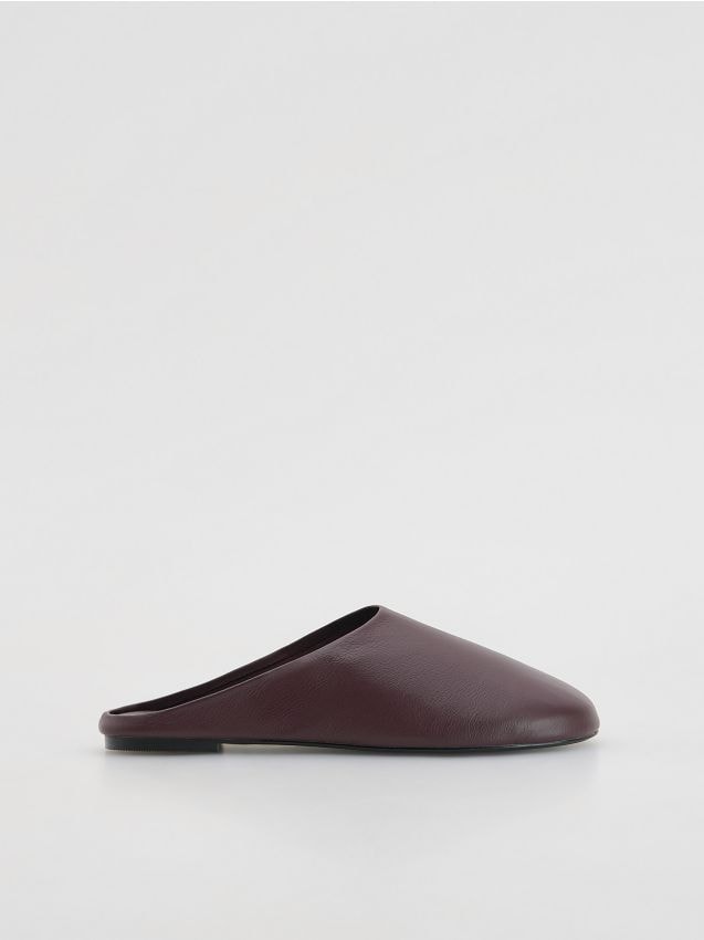 Leren instapslippers - RESERVED