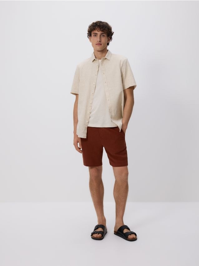 Regular fit linen rich shirt - RESERVED