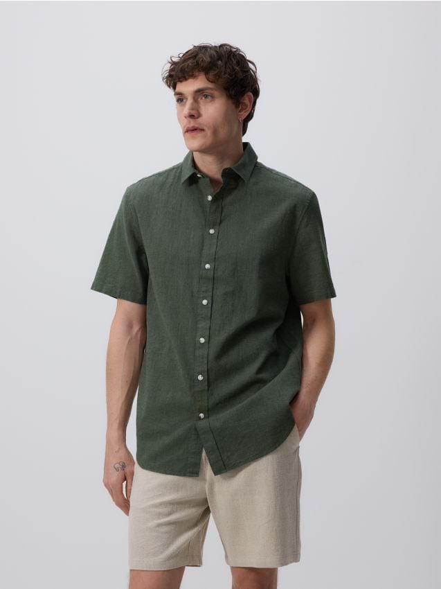 Regular fit linen rich shirt - RESERVED