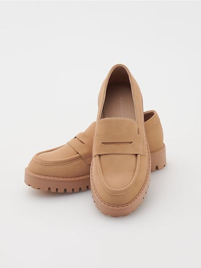 LADIES` LOAFER SHOES