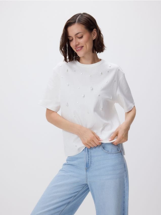 LADIES` T-SHIRT - RESERVED