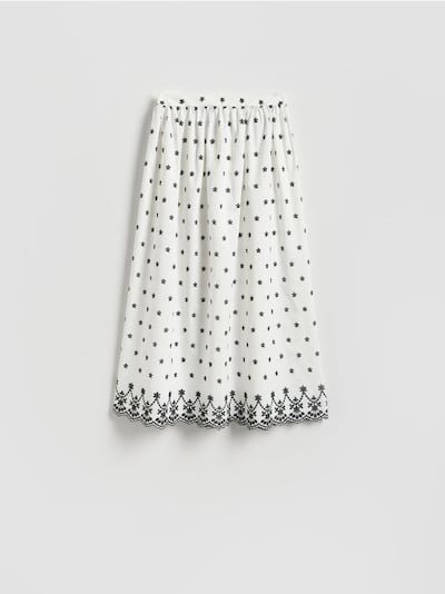 Skirt with broderie anglaise embroidery
