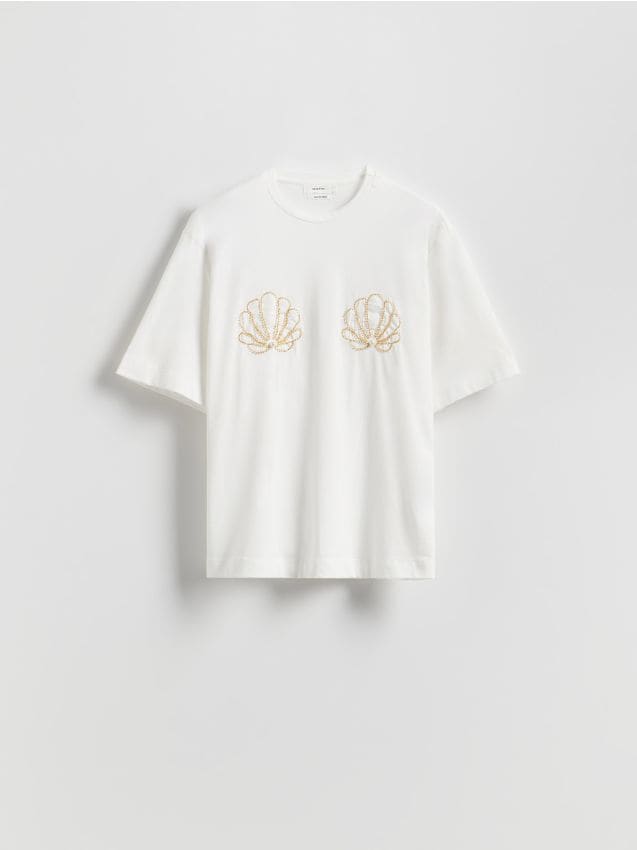 Reserved - Tricou cu aplicație decorativă - crem