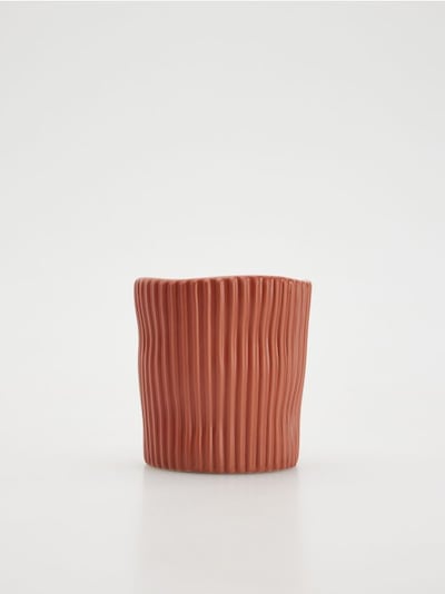 Ceramic plant pot