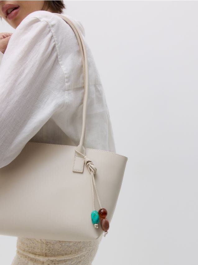 Shopper bag with pendant - RESERVED
