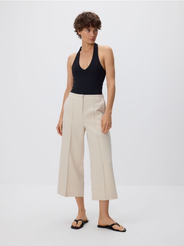 Culotte trousers with pressed crease - RESERVED