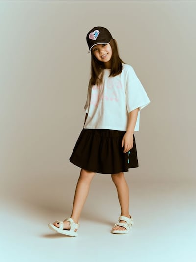 GIRLS` SKIRT