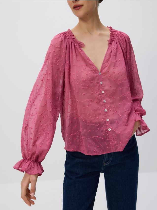 Bluse med flæsedetaljer - RESERVED