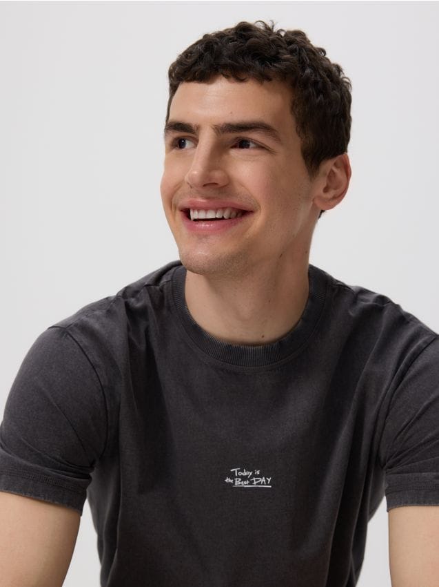 Comfort fit T-shirt with print