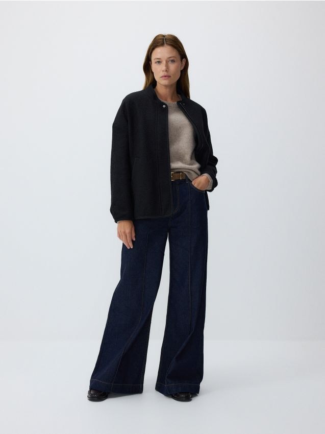 LADIES` OUTER JACKET - RESERVED