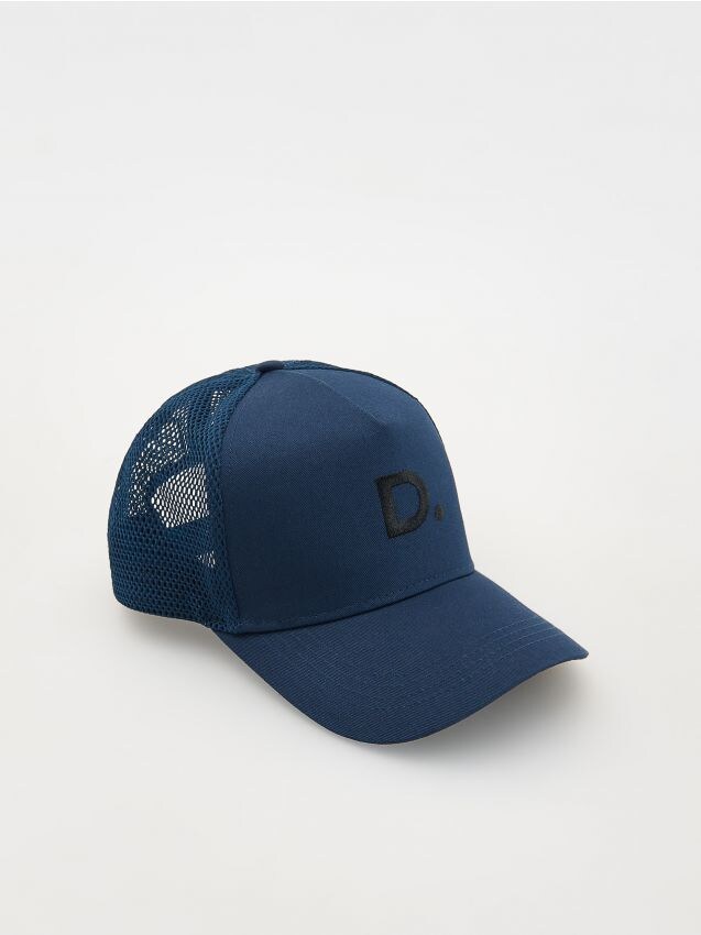 Reserved - Șapcă trucker, cu broderie - bleumarin