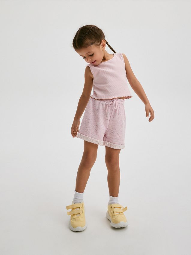 GIRLS` SHORTS - RESERVED