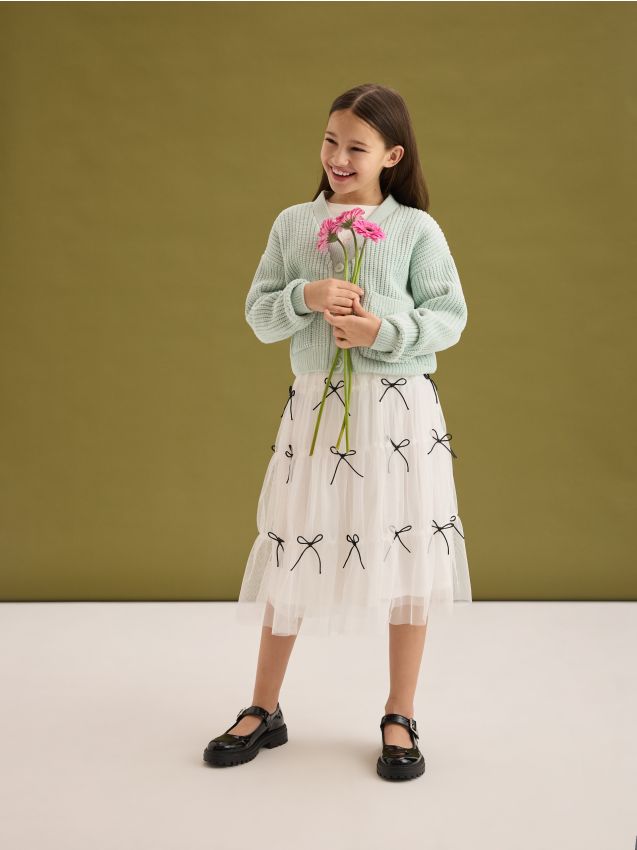 GIRLS` SKIRT - RESERVED