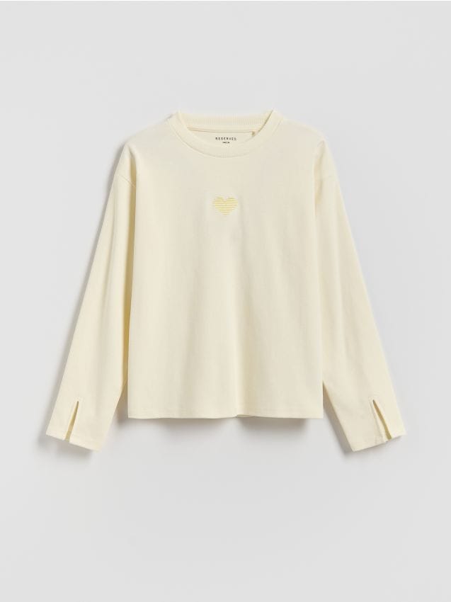 Reserved - Tricou cu detaliu brodat - nude