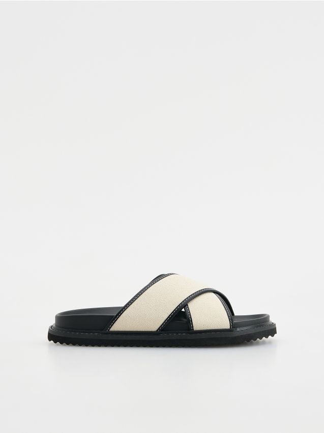LADIES` SLIDES - RESERVED