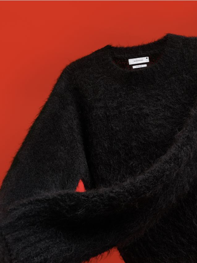 Reserved - pulover cu adaos de lână de alpaca - negru