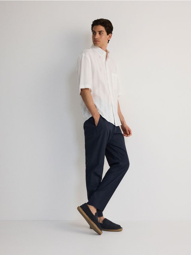 Reserved - pantaloni clasici cu adaos de in - bleumarin