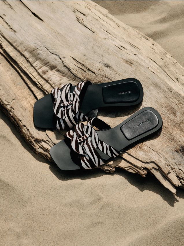LADIES` SLIDES - RESERVED