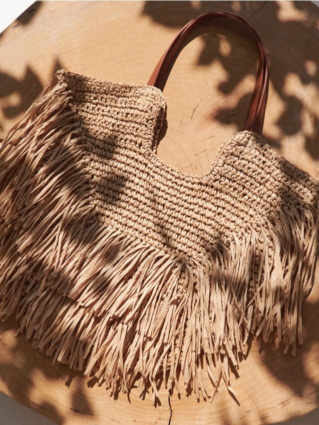 Woven basket bag with fringes - RESERVED