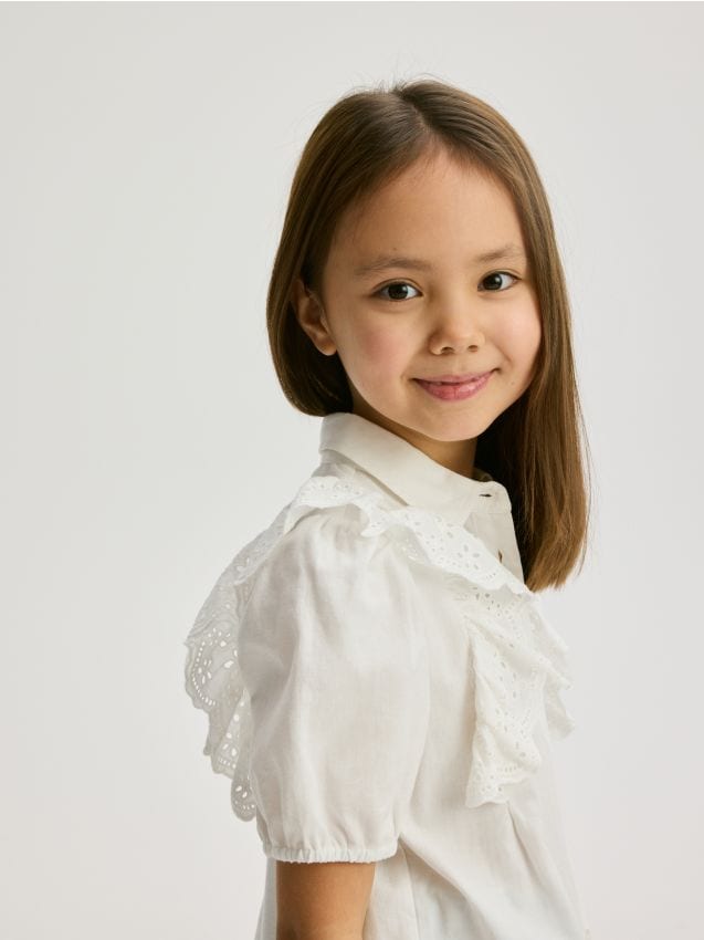 Shirt with decorative ruffle - RESERVED