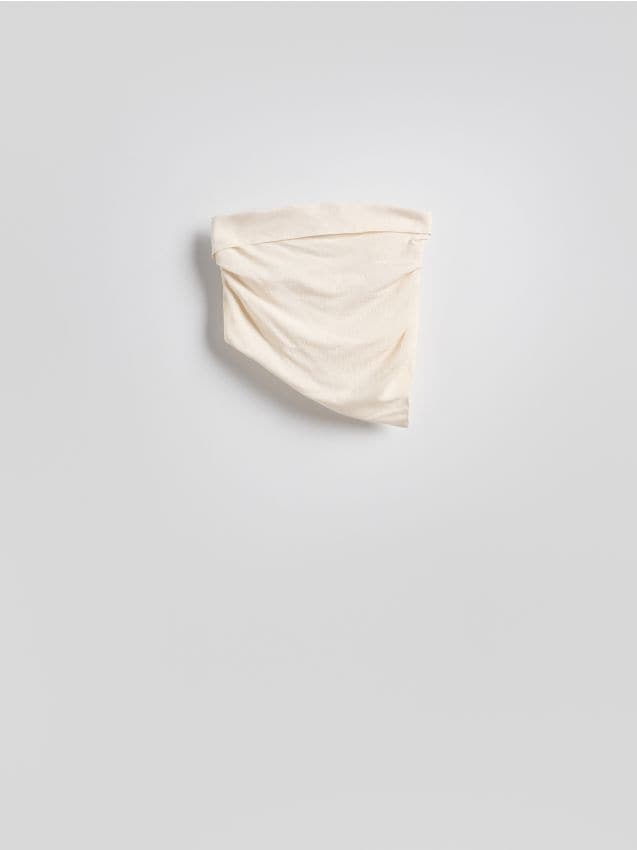Asymmetrische top met een hoog viscosegehalte - RESERVED