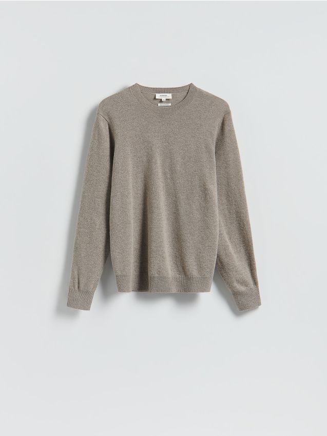 MEN`S SWEATER - RESERVED