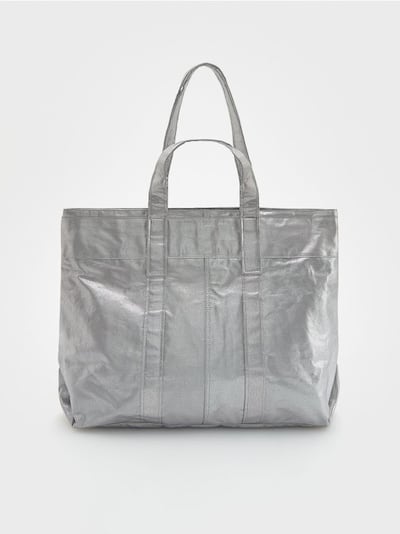 Shopper bag with metallic finish