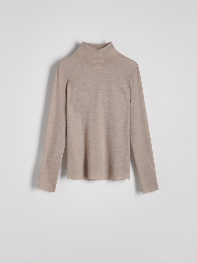 LADIES` BLOUSE - RESERVED