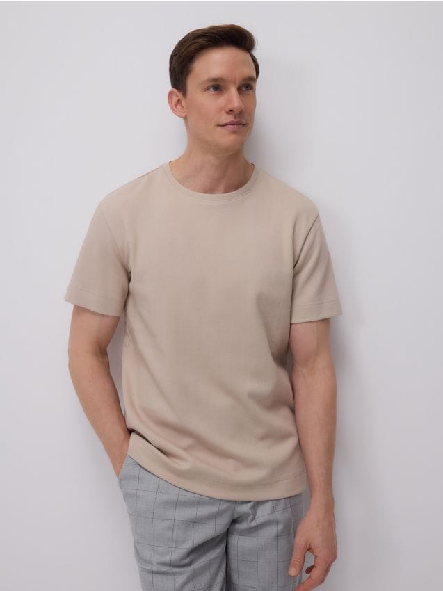 Regular-fit T-shirt in textured knit - RESERVED
