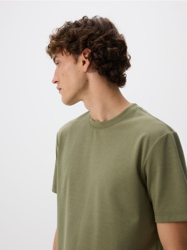 Comfort fit structural fabric T-shirt - RESERVED