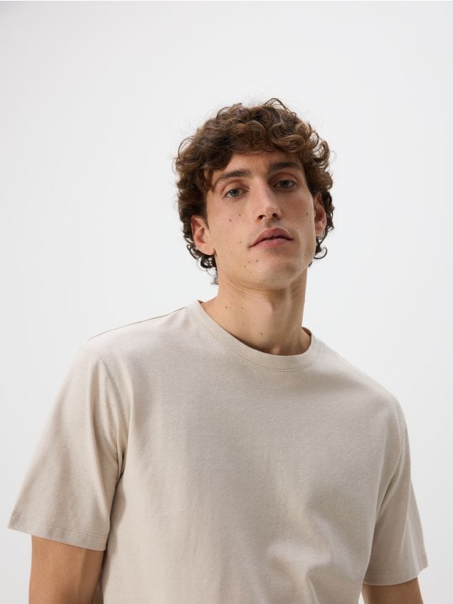 MEN`S T-SHIRT - RESERVED
