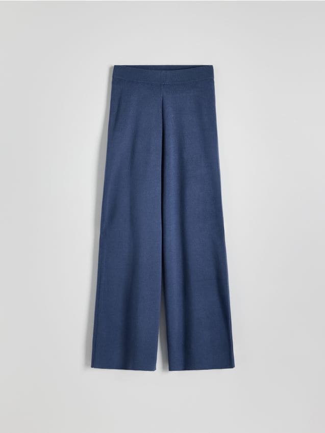 Široke pantalone od viskoze - RESERVED