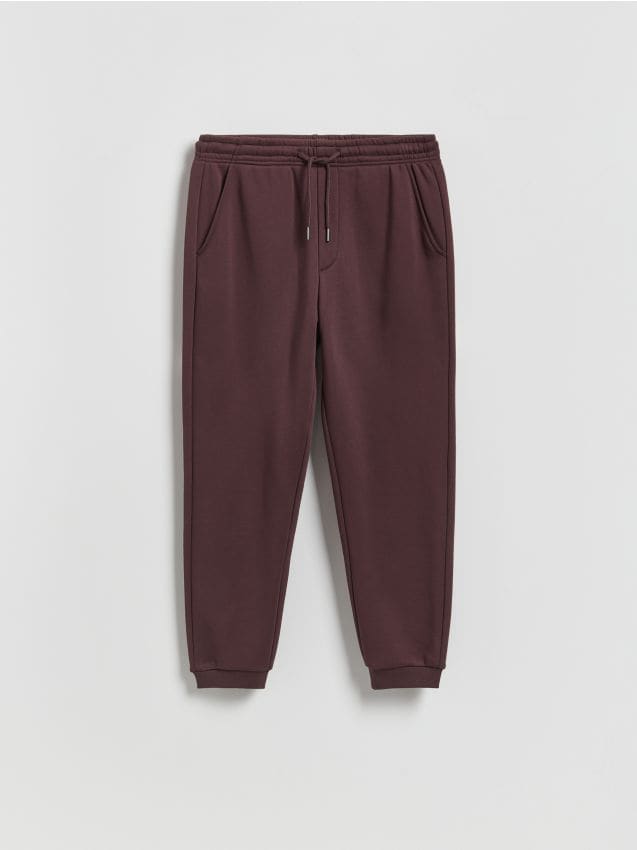 Reserved - Спортно долнище regular fit - черeн