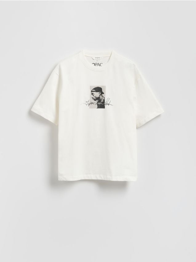 Boxy T-shirt with print - RESERVED