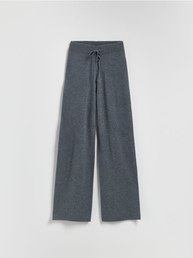 LADIES` TROUSERS - RESERVED