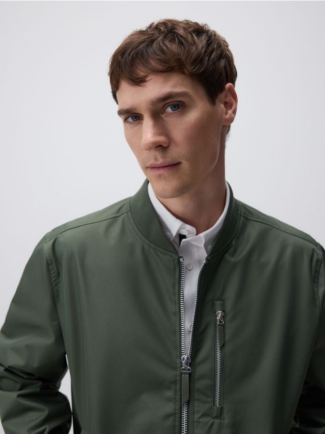 Water-resistant jacket