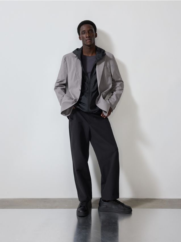 Water resistant hooded jacket
