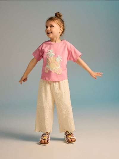 Pantaloni cu model