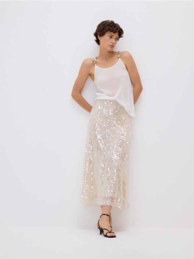 LADIES` TOP - RESERVED